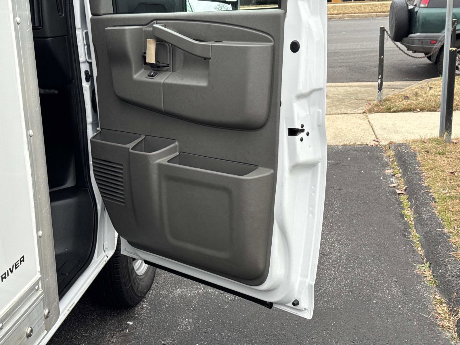 New 2026 Chevrolet Express 4500 w/ Power Convenience Package RWD image 10
