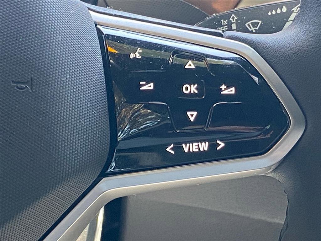 Certified 2023 Volkswagen ID.4 Pro image 5