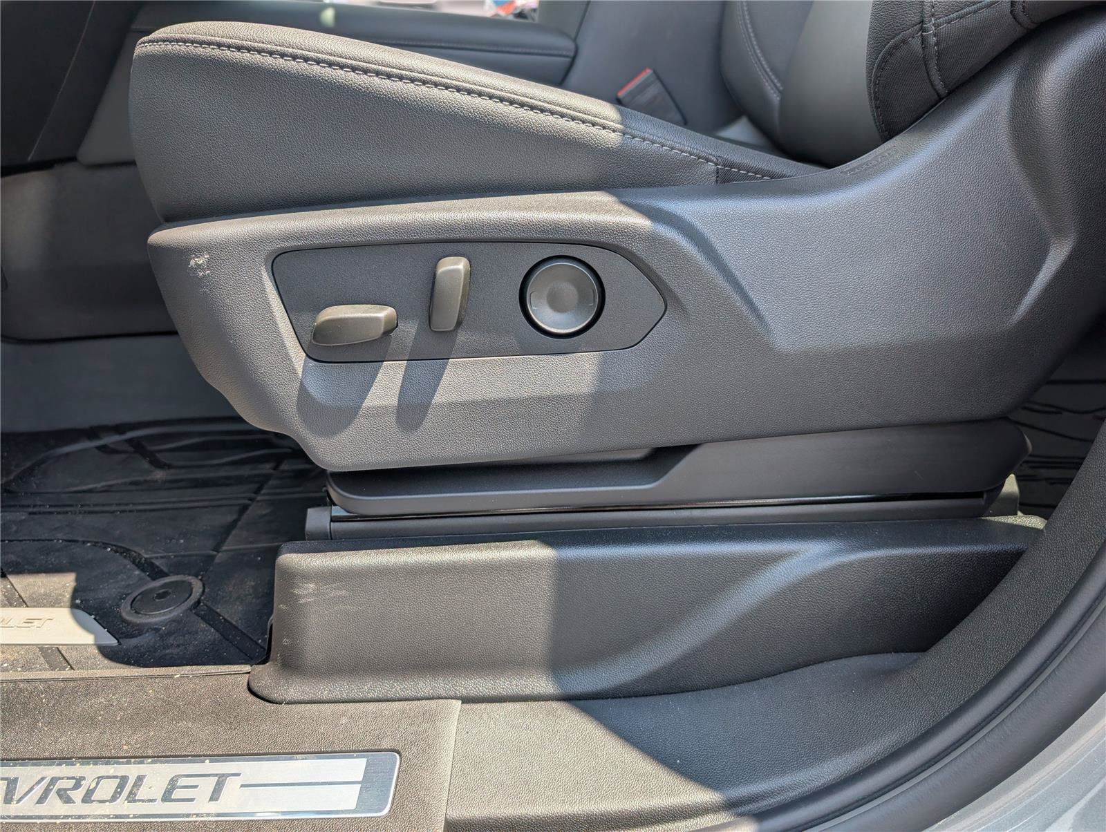 New 2026 Chevrolet Tahoe LT w/ Comfort Package RWD image 13