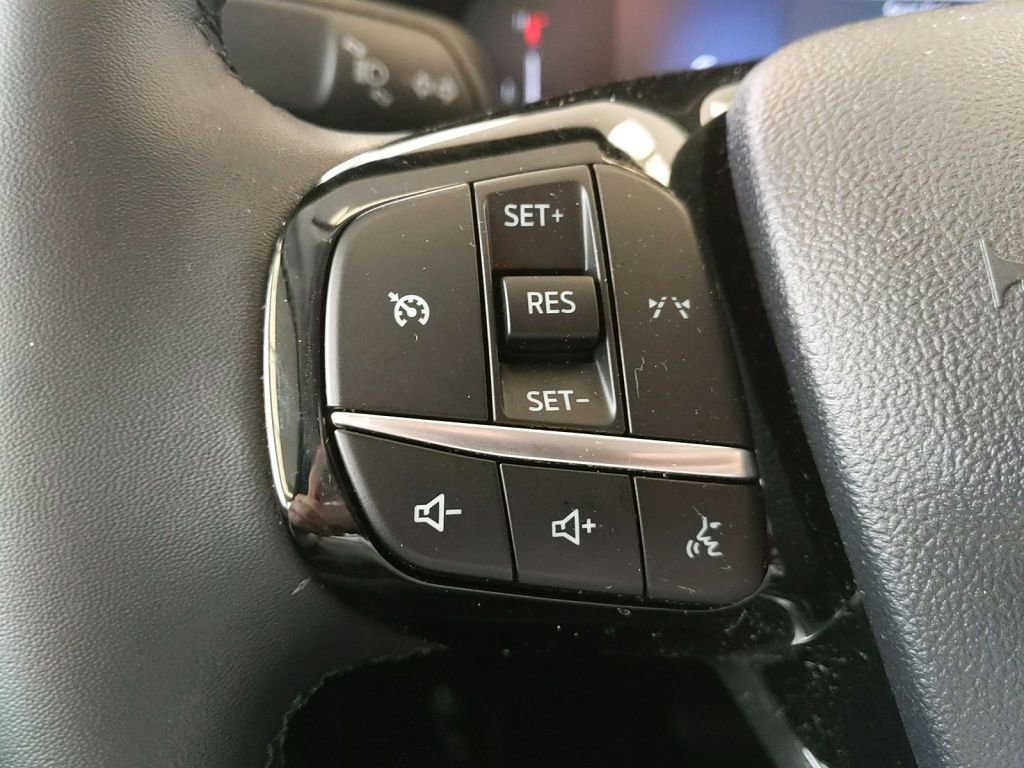 Used 2024 Ford Escape Active AWD/4WD image 17