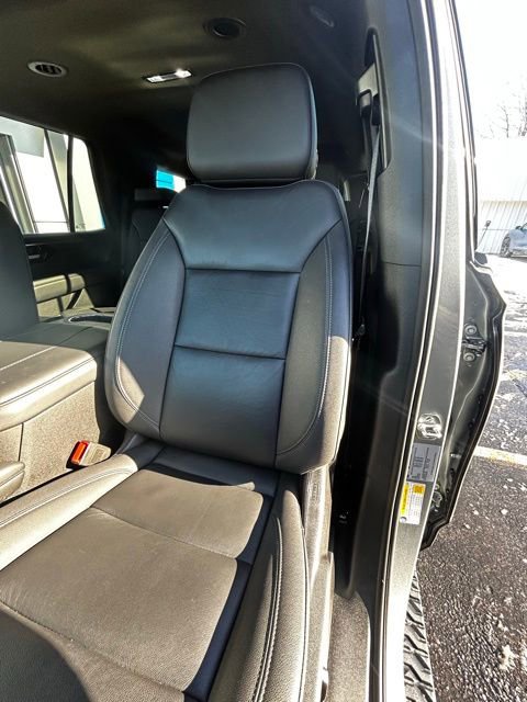 Certified 2025 Chevrolet Tahoe Z71 image 14