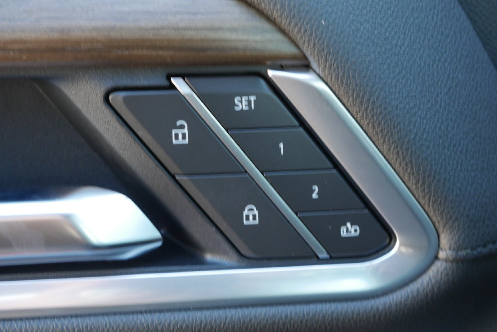 New 2026 Chevrolet Silverado 3500 High Country w/ High Country Premium Package AWD/4WD image 36