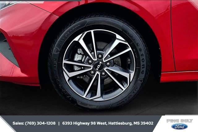 Used 2024 Kia Forte LXS image 7