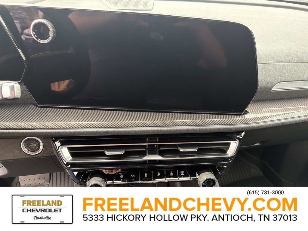 New 2026 Chevrolet Traverse High Country w/ LPO, Floor Liner Package image 29