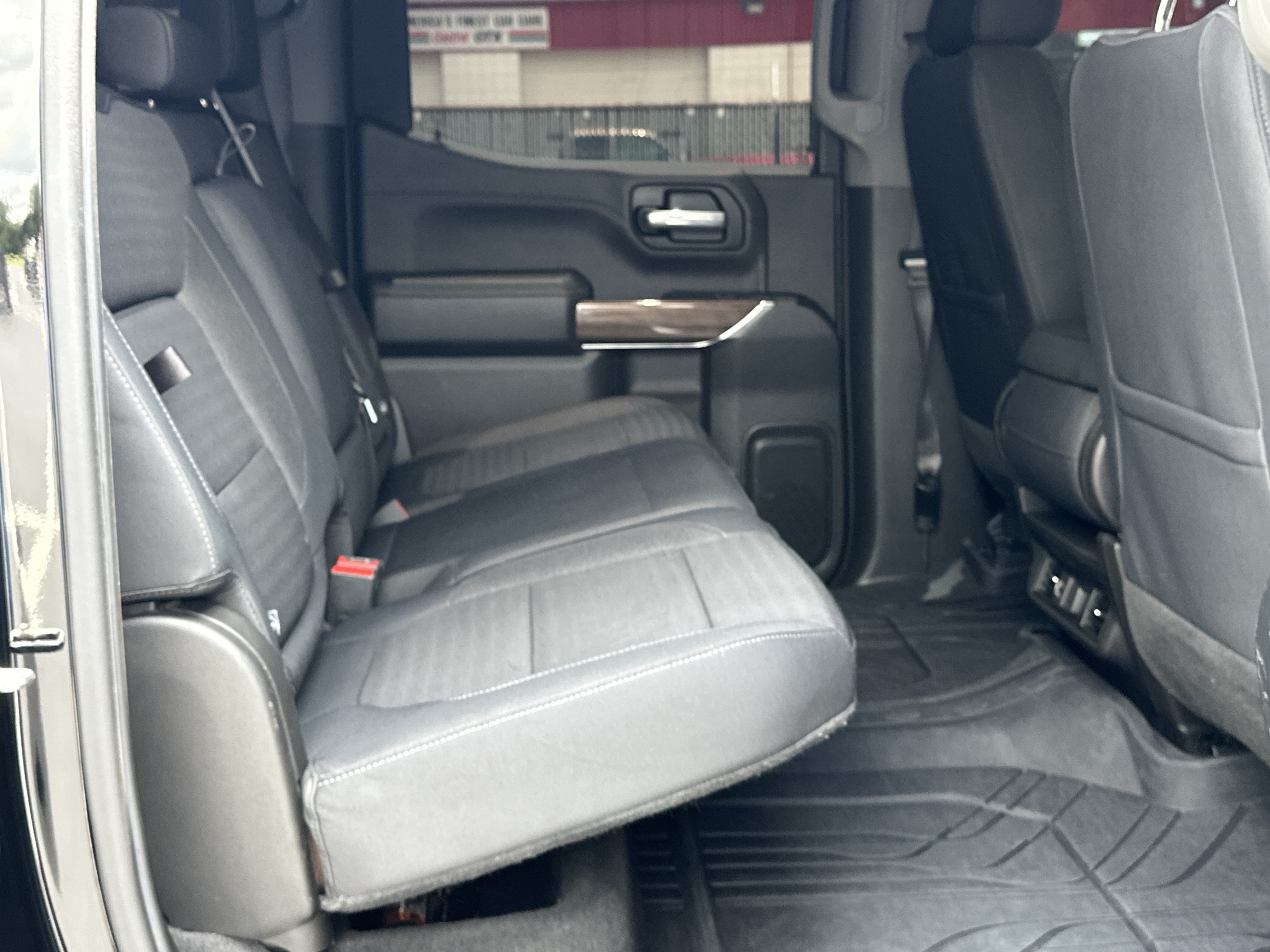 Used 2019 Chevrolet Silverado 1500 LT Trail Boss w/ Convenience Package AWD/4WD image 13