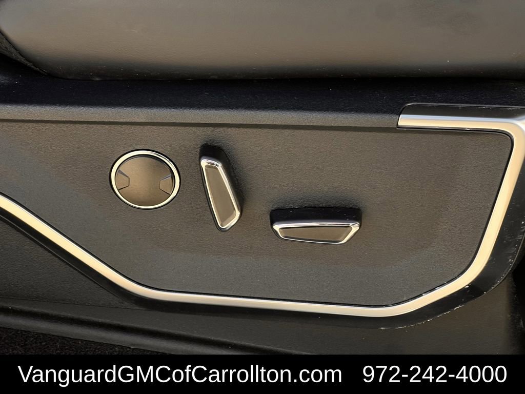 Used 2025 Ford F150 Raptor image 27