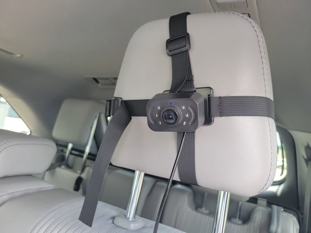 Used 2015 Toyota Highlander Plus FWD image 27