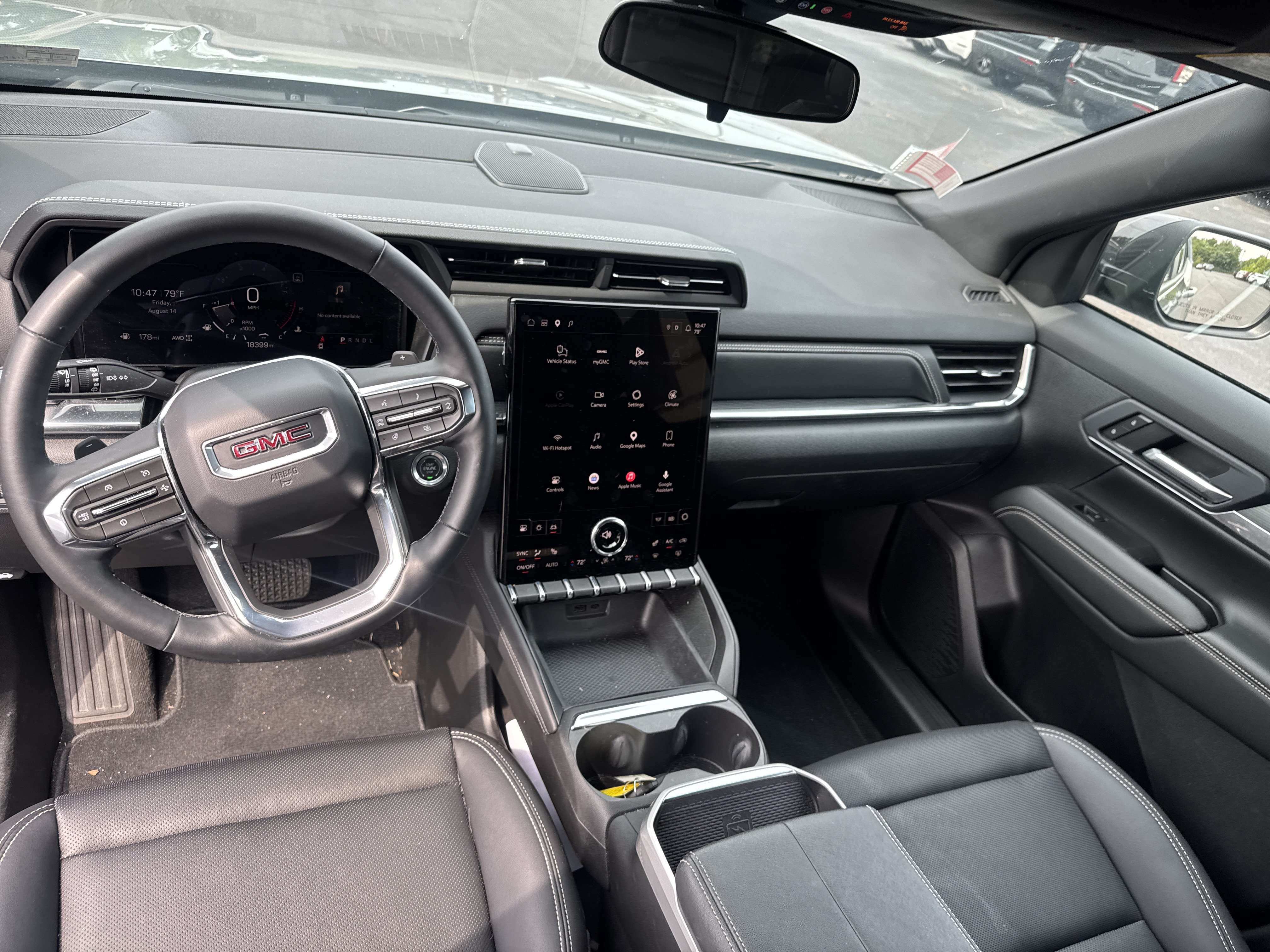 Used 2026 GMC Terrain Elevation w/ Elevation Premium Package AWD/4WD image 17
