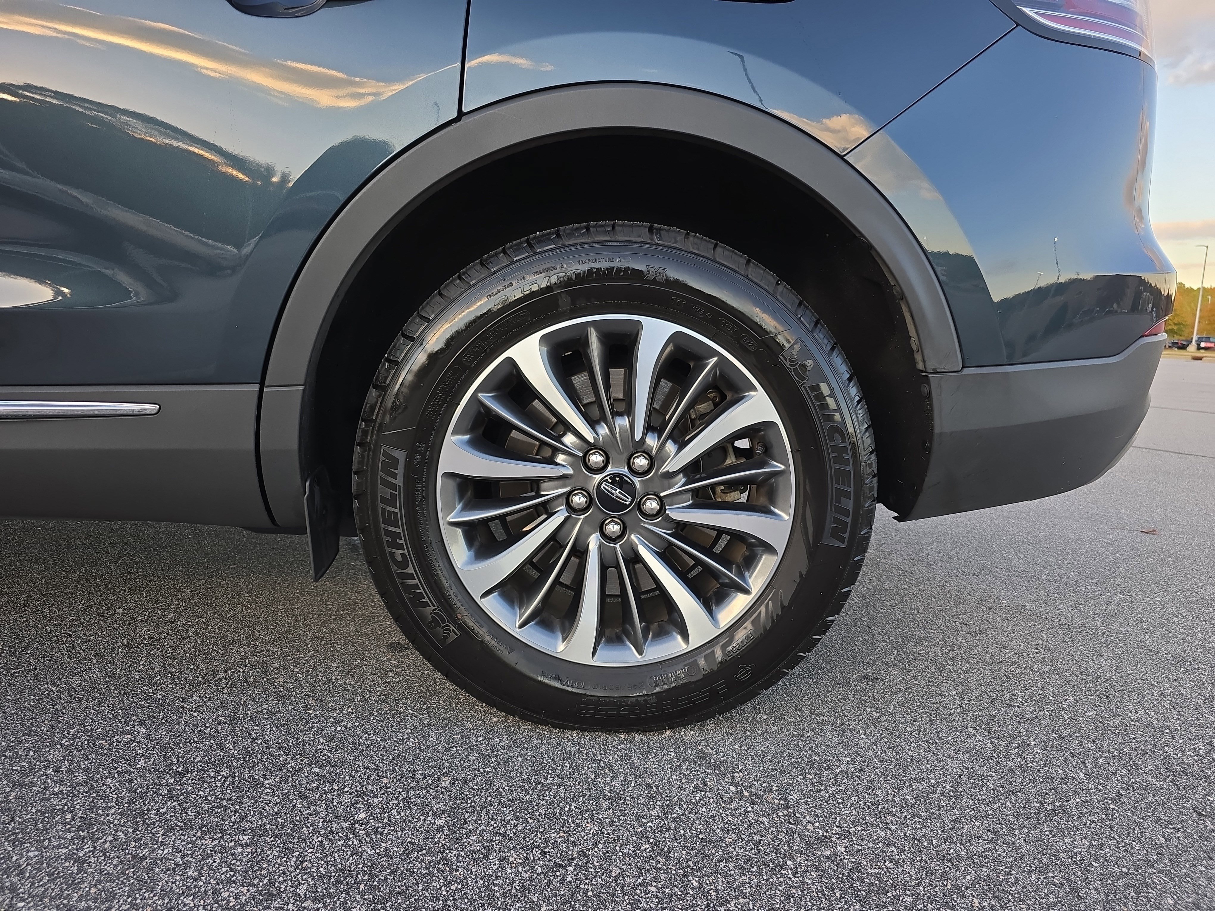 Used 2023 Lincoln Nautilus Reserve w/ Cargo Utility Package image 33