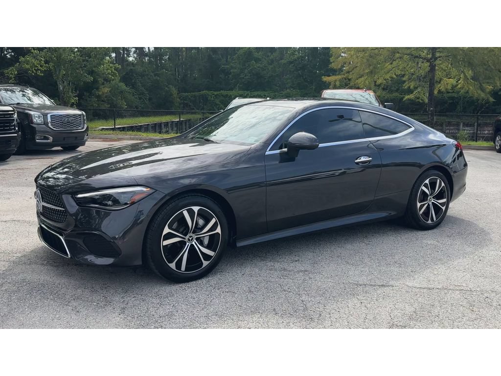 Used 2024 Mercedes-Benz CLE 300 4MATIC Coupe image 5