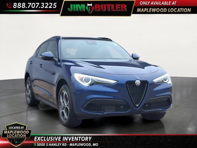 Used 2023 Alfa Romeo Stelvio Sprint image 5
