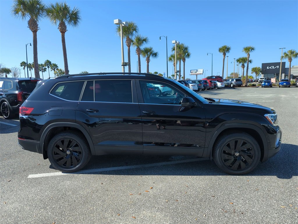 New 2026 Volkswagen Atlas SE image 3