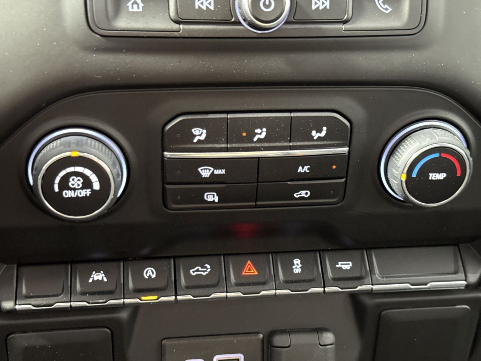 Used 2025 Chevrolet Silverado 1500 W/T RWD image 22