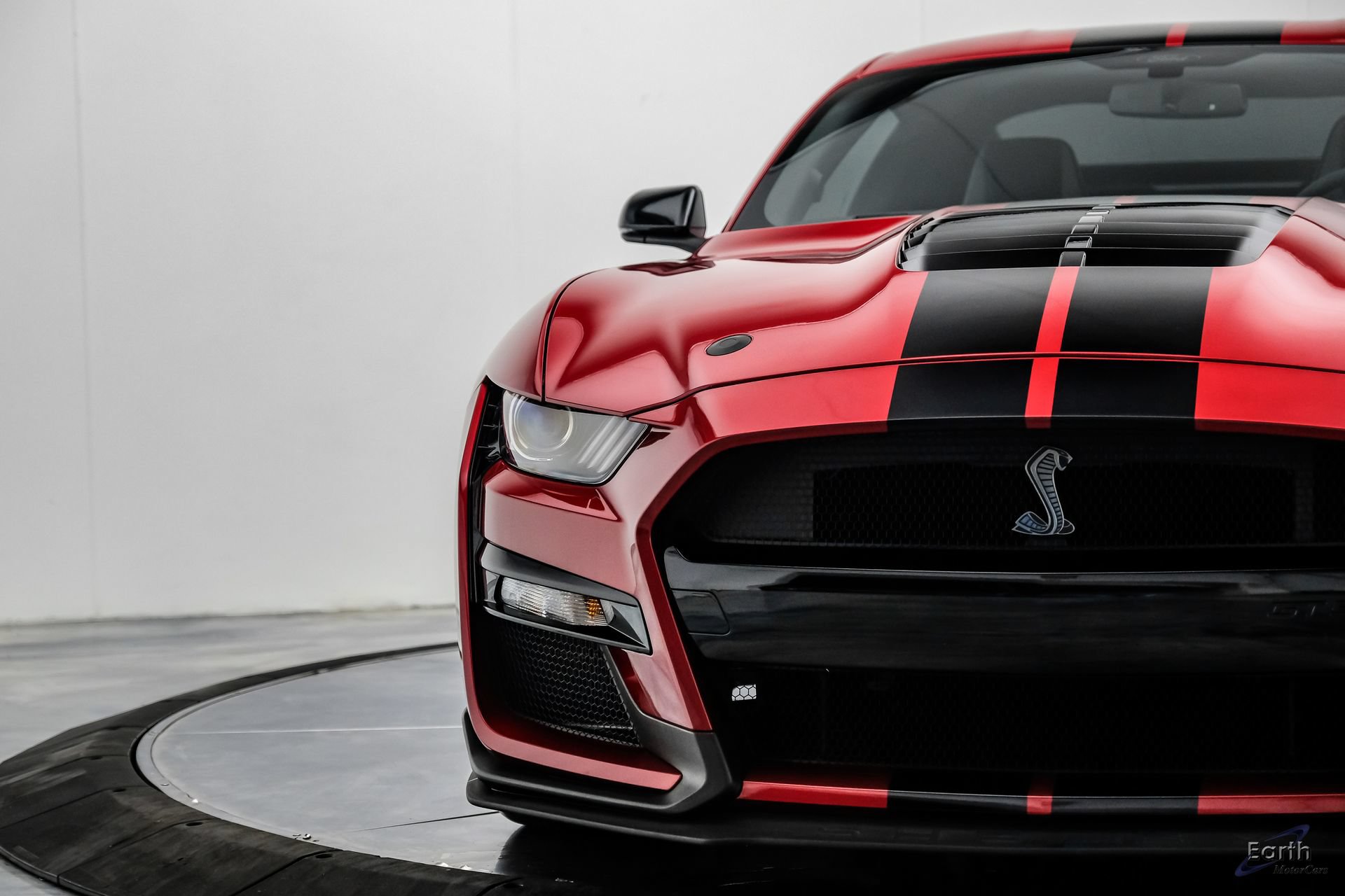 Used 2020 Ford Mustang Shelby GT500 w/ Carbon Fiber Track Pack RWD image 37