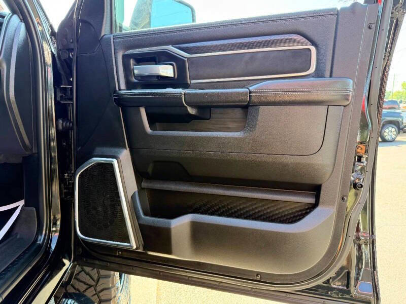 Used 2024 RAM 2500 Laramie w/ Night Edition image 36