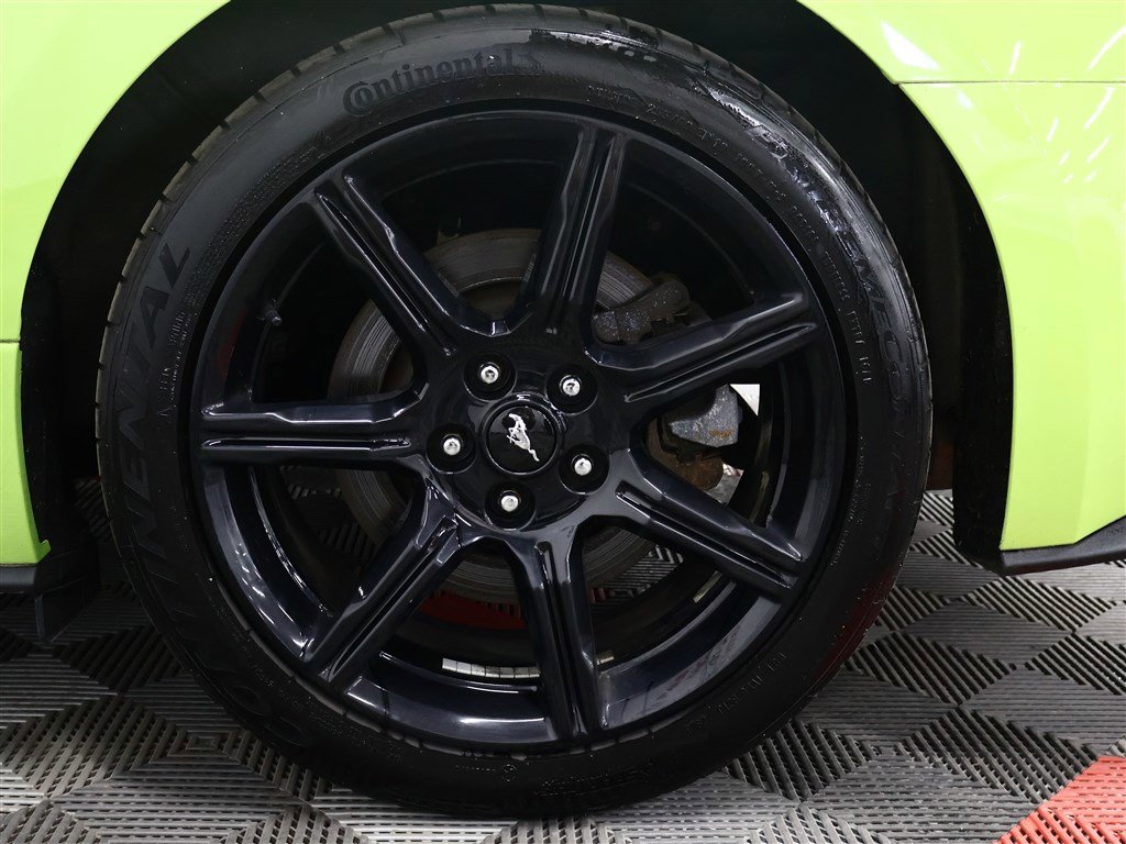 Used 2020 Ford Mustang GT Premium w/ Ford Safe & Smart Package image 22