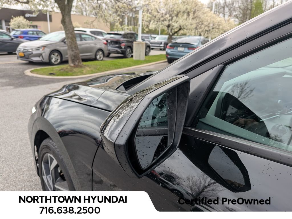 Certified 2025 Hyundai Elantra Sport FWD image 35