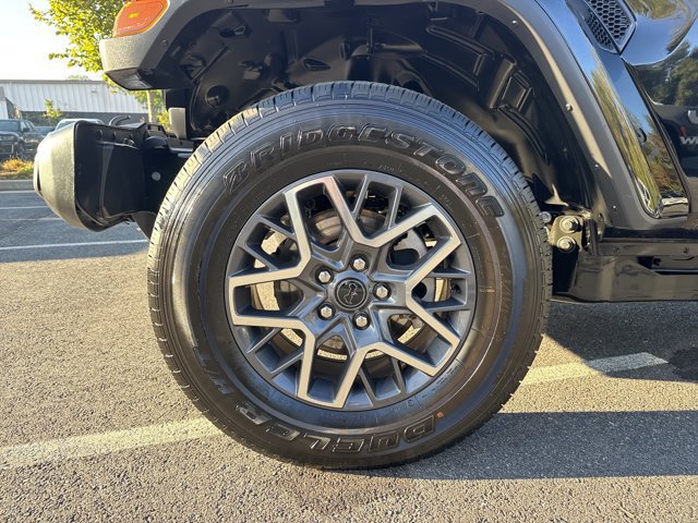 Certified 2026 Jeep Wrangler Unlimited Sahara AWD/4WD image 11