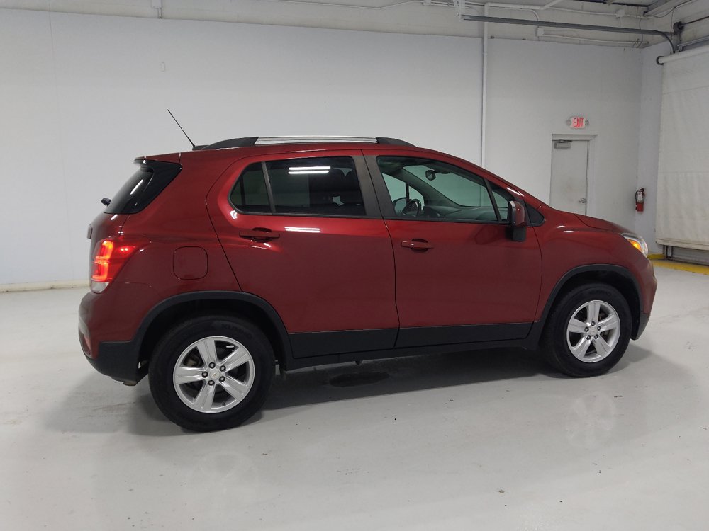 Used 2022 Chevrolet Trax LT w/ Driver Confidence Package AWD/4WD image 10