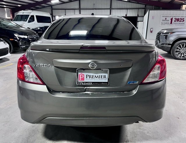 Used 2015 Nissan Versa S Plus image 3