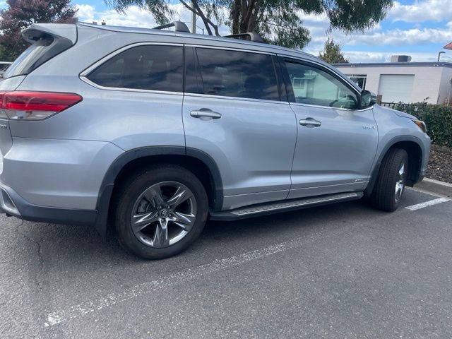 Used 2018 Toyota Highlander Limited Platinum AWD/4WD image 27