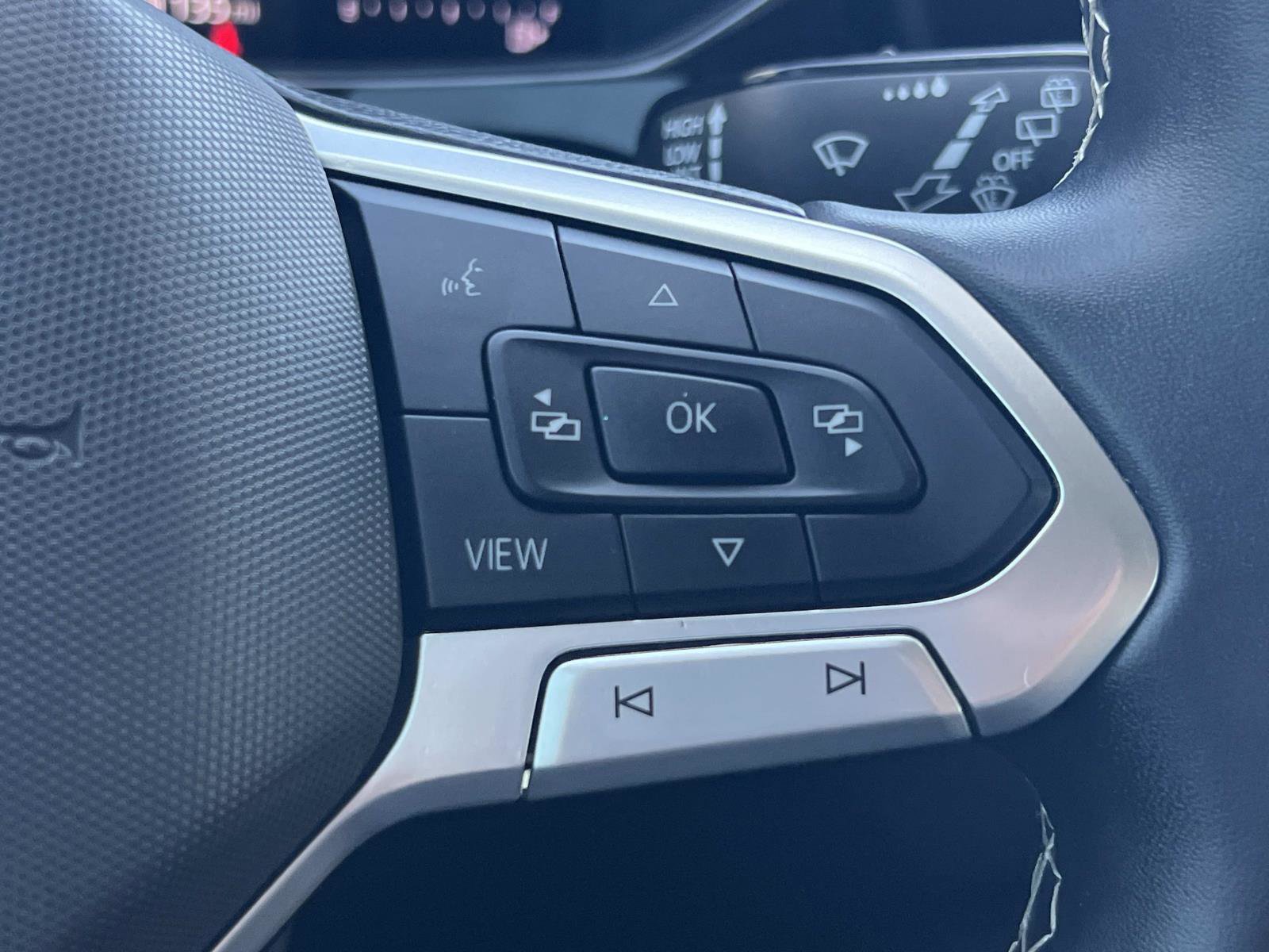 Certified 2023 Volkswagen Taos S image 10