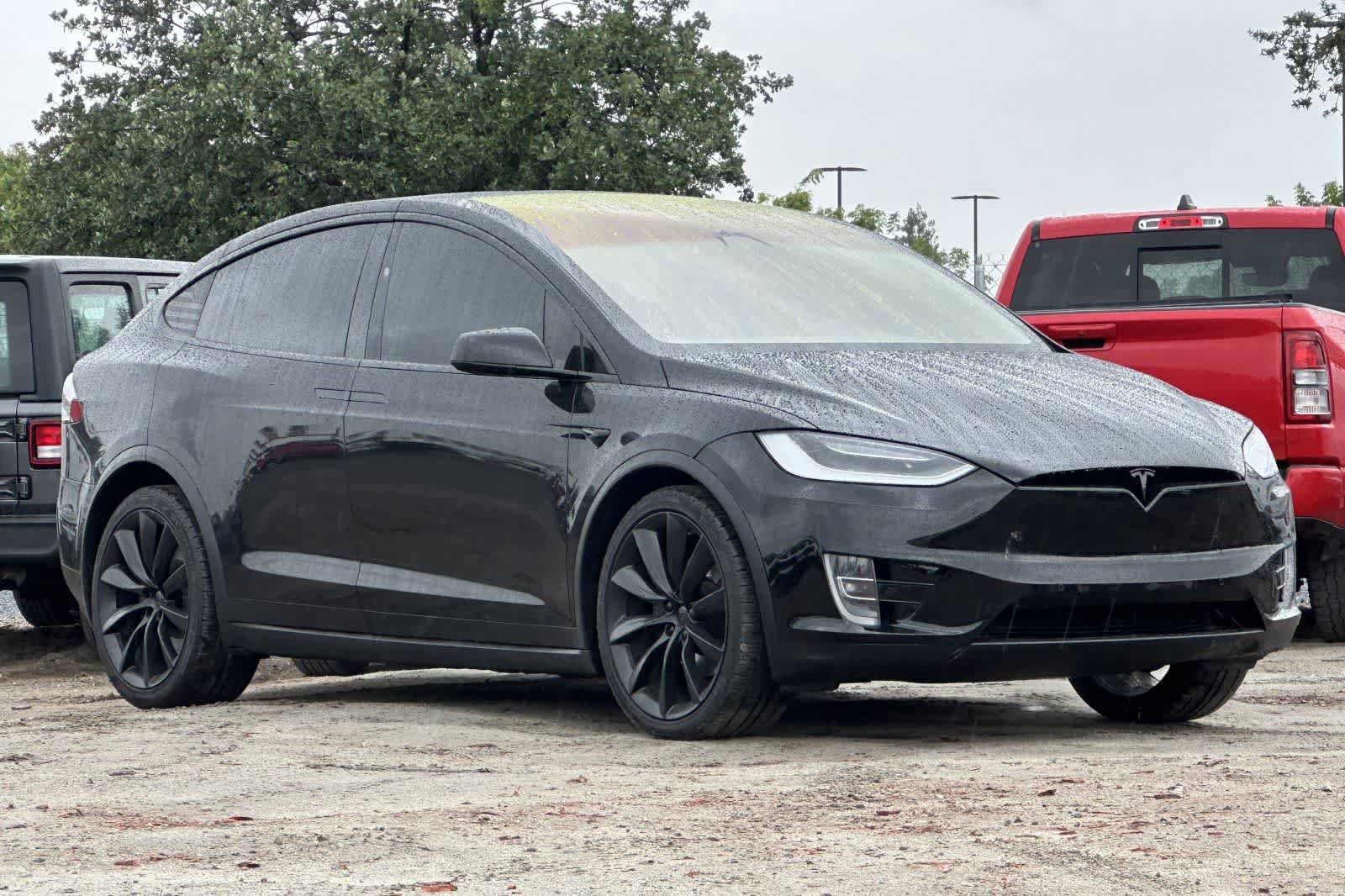 Used 2019 Tesla Model X Long Range image 10