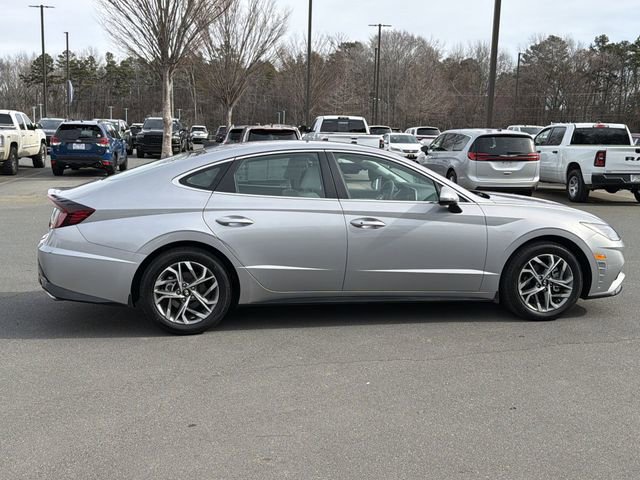 Used 2023 Hyundai Sonata SEL image 14
