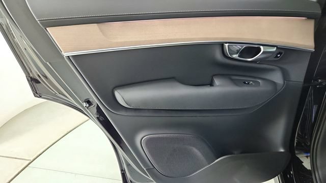 New 2026 Volvo XC90 B6 Plus w/ Protection Package AWD/4WD image 27