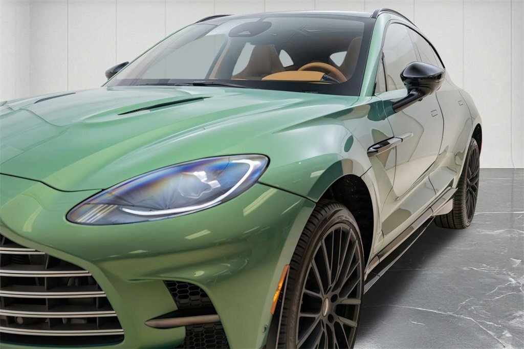 New 2025 Aston Martin DBX 707 image 7