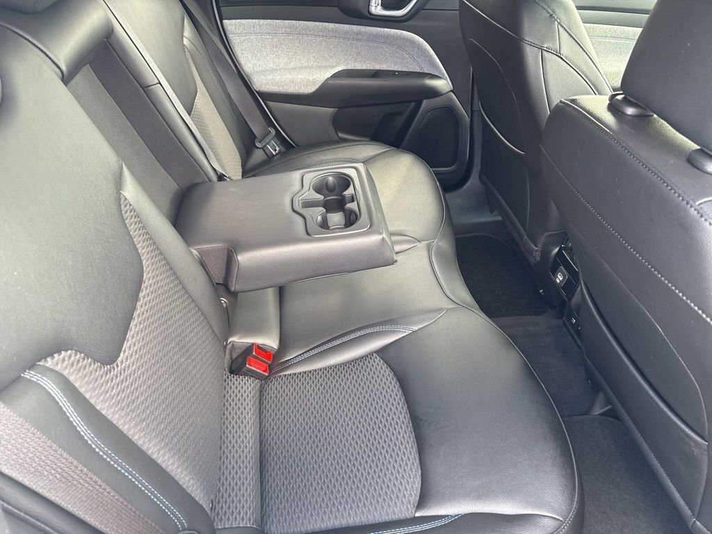 Used 2024 Jeep Compass Latitude image 14