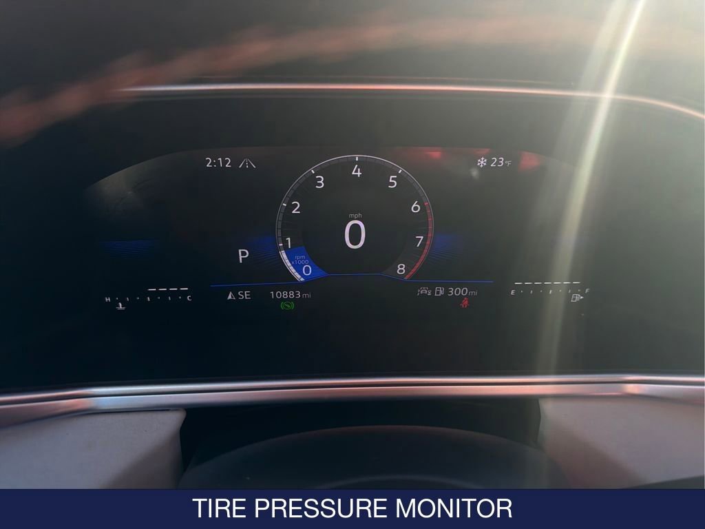 Used 2025 Volkswagen Taos SE image 20