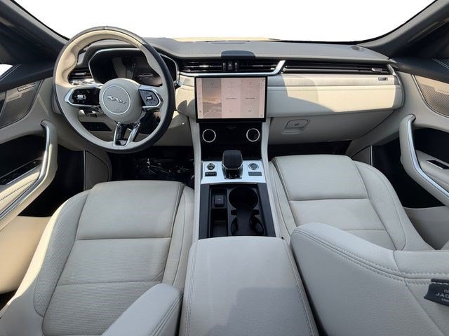 Used 2026 Jaguar F-PACE R-Dynamic S AWD/4WD image 12