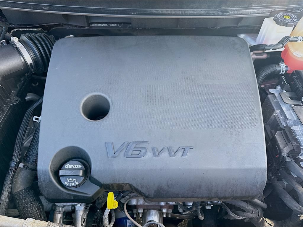 Used 2024 Buick Enclave Avenir w/ Avenir Technology Package FWD image 31
