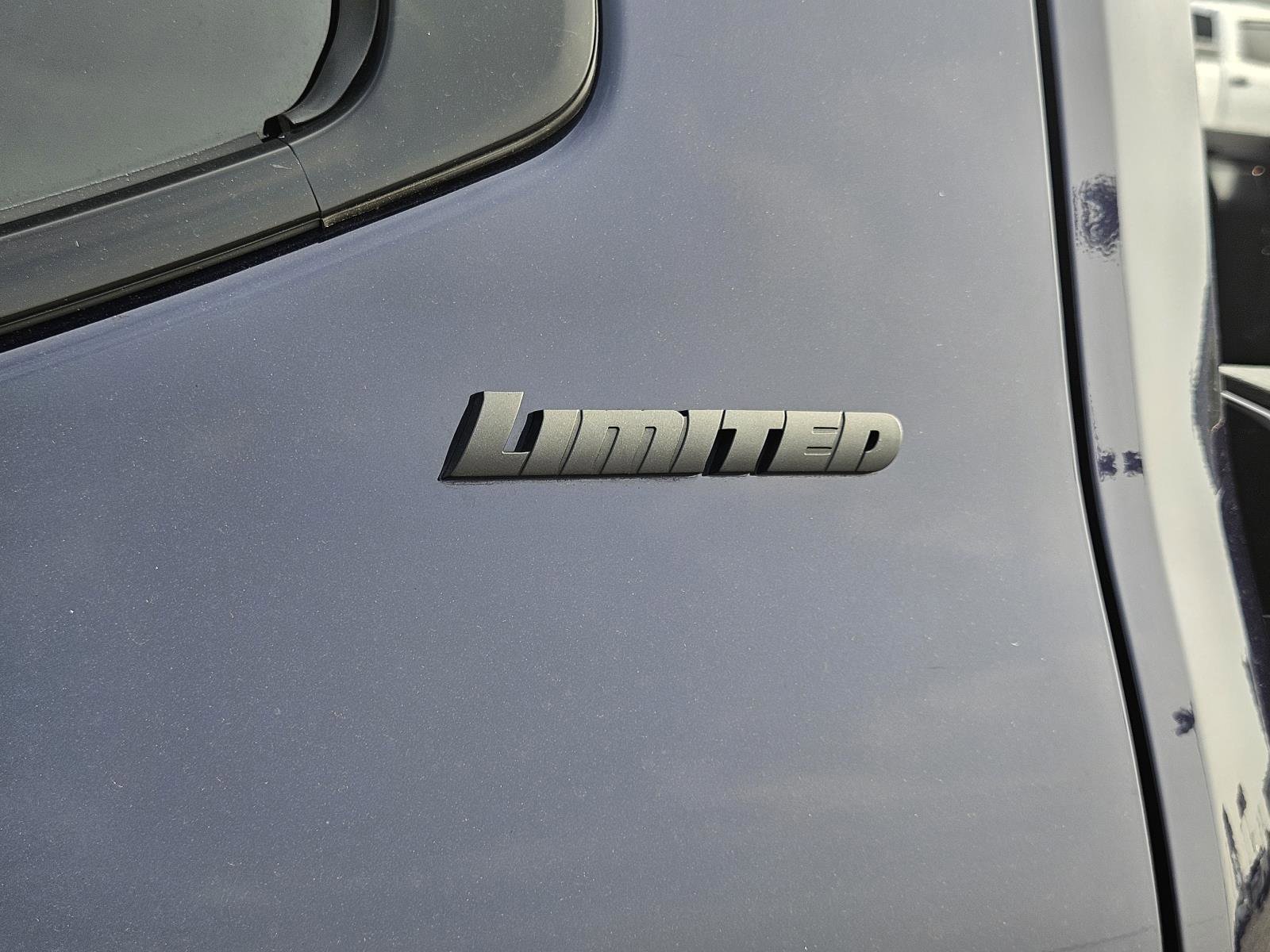 Used 2025 Toyota Tundra Limited w/ TRD Off-Road Package AWD/4WD image 8