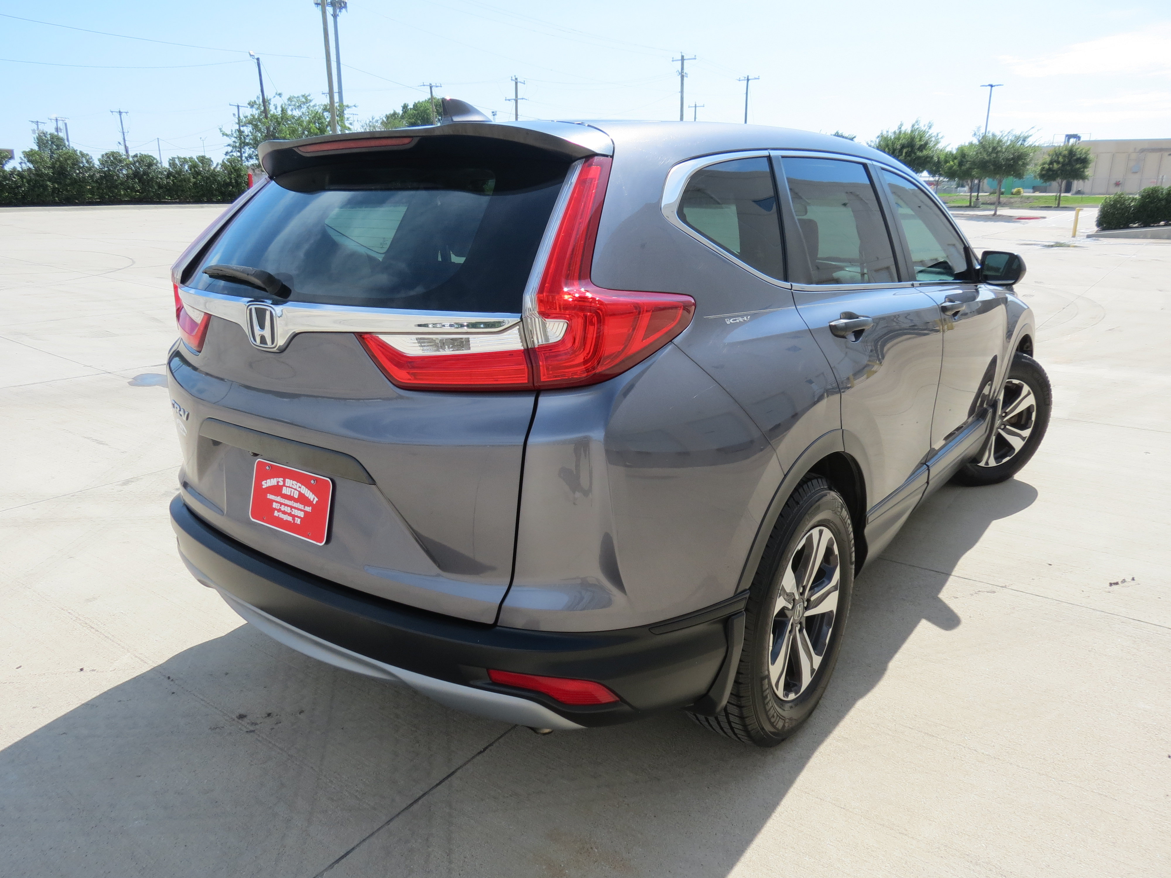 Used 2018 Honda CR-V LX image 6