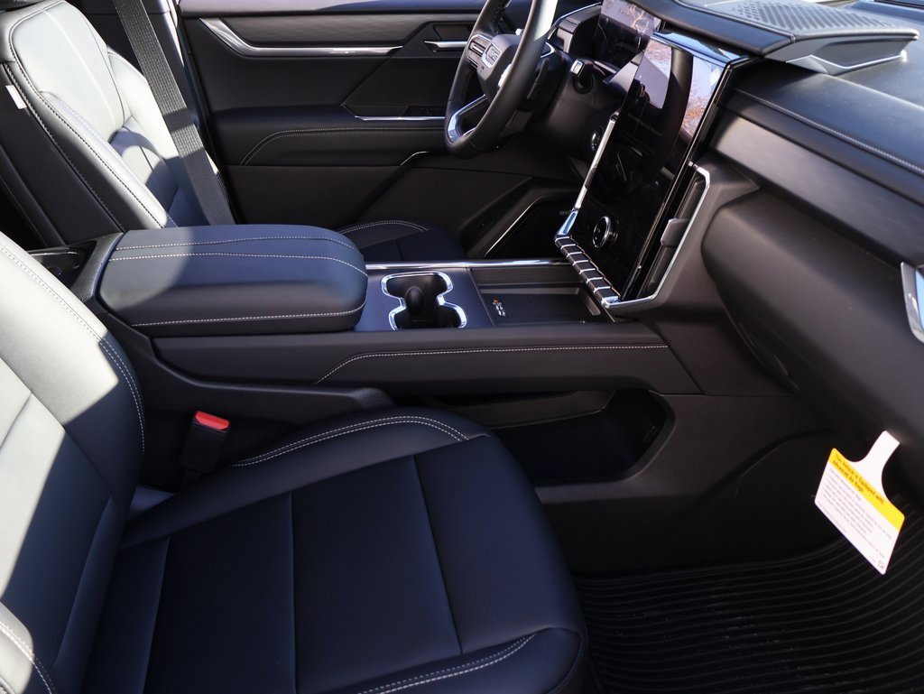 New 2026 GMC Acadia Elevation w/ Elevation Premium Package image 12