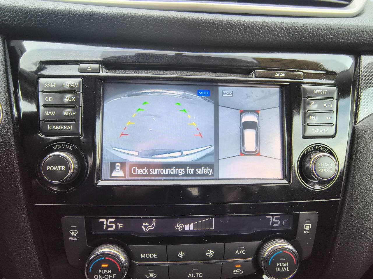 Used 2016 Nissan Rogue SL w/ SL Premium Package image 14