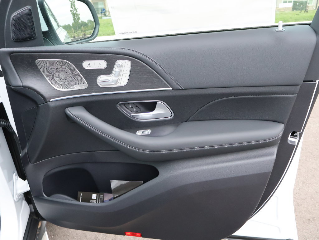 New 2026 Mercedes-Benz GLE 450 4MATIC image 11