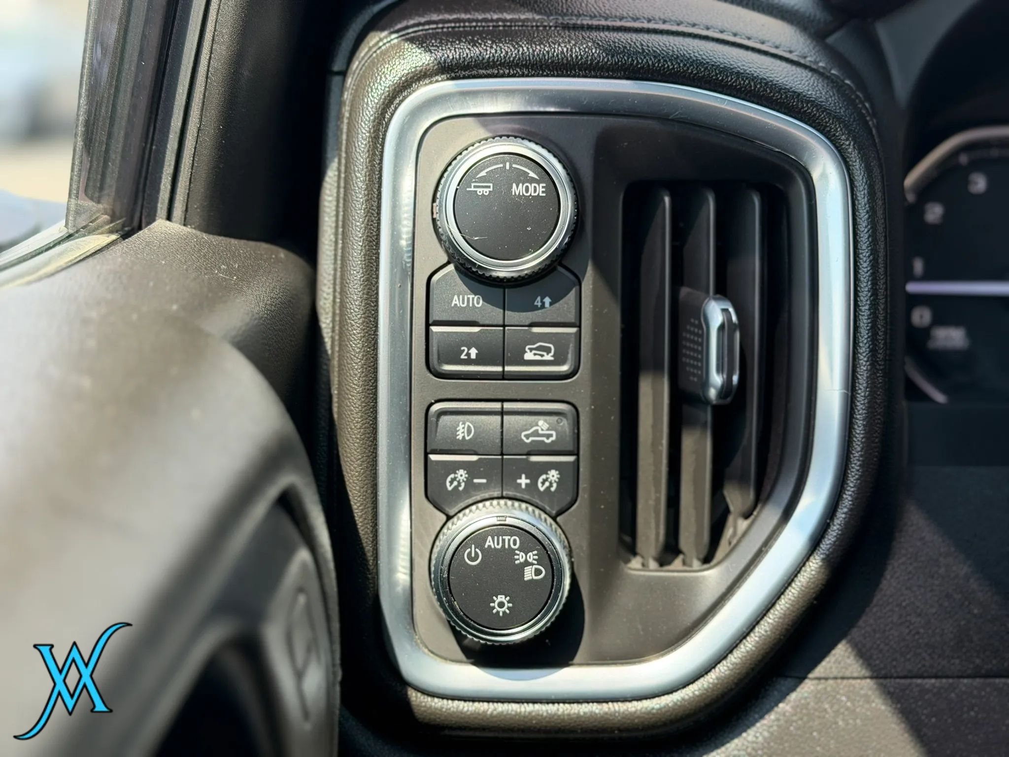 Used 2022 GMC Sierra 1500 Elevation w/ Preferred Package AWD/4WD image 35