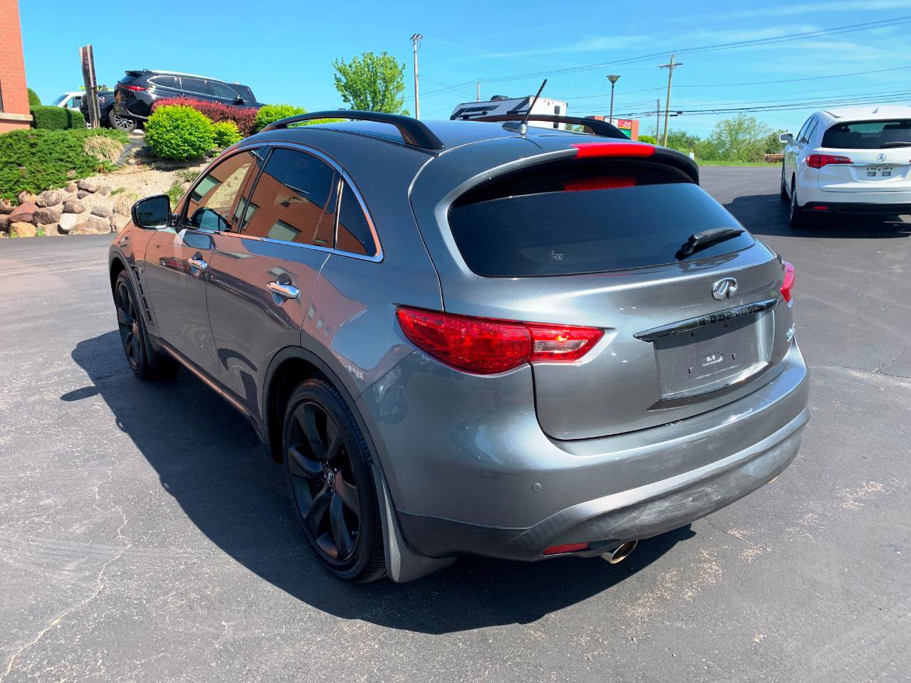 Used 2016 INFINITI QX70 AWD image 4