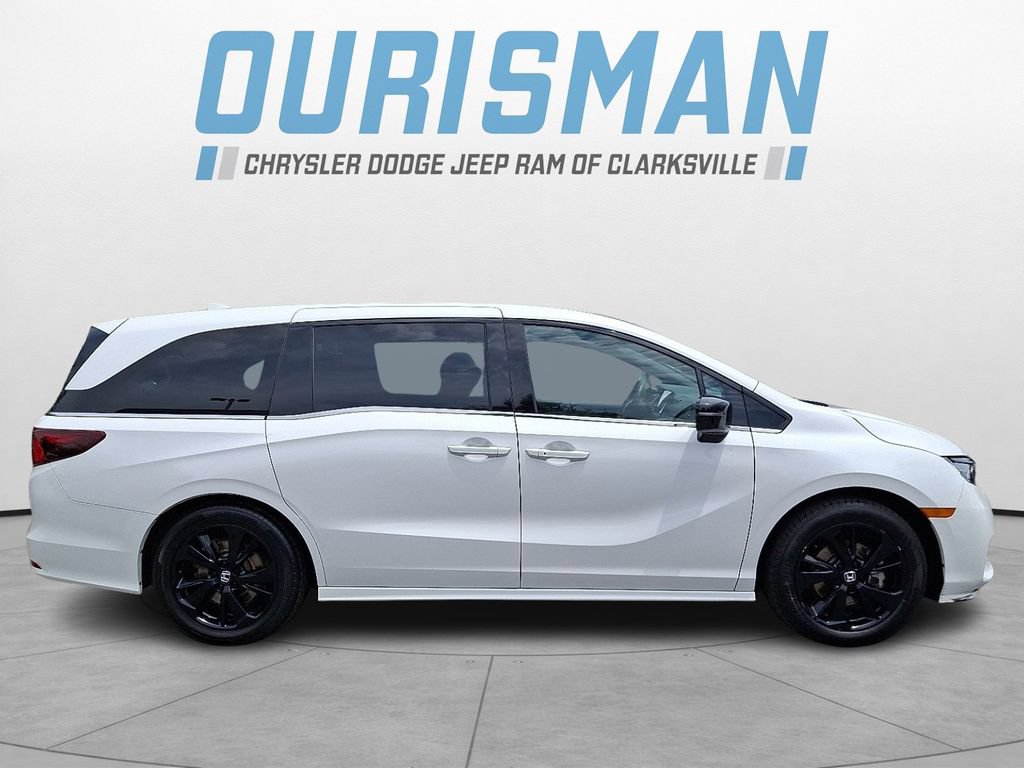 Used 2023 Honda Odyssey Sport image 7