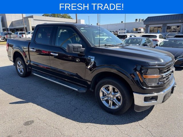 Used 2025 Ford F150 XLT w/ Equipment Group 301A Standard RWD image 1