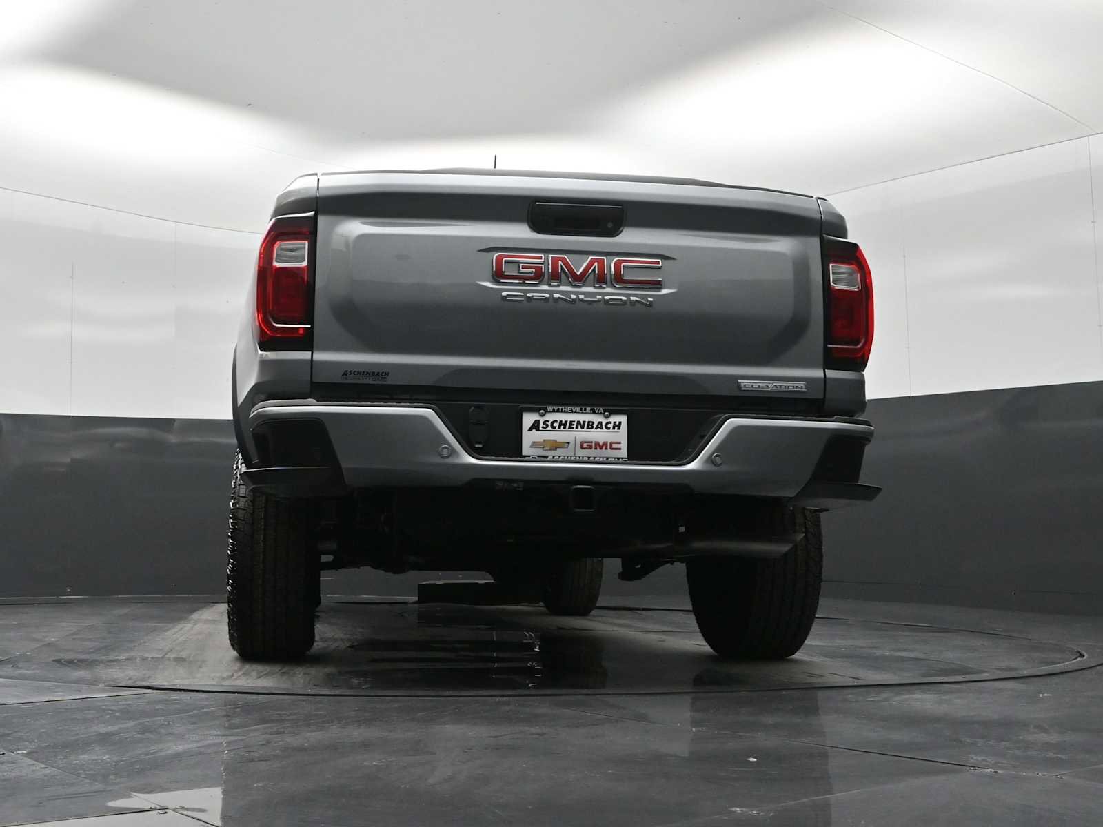 New 2026 GMC Canyon Elevation w/ Convenience Package image 24