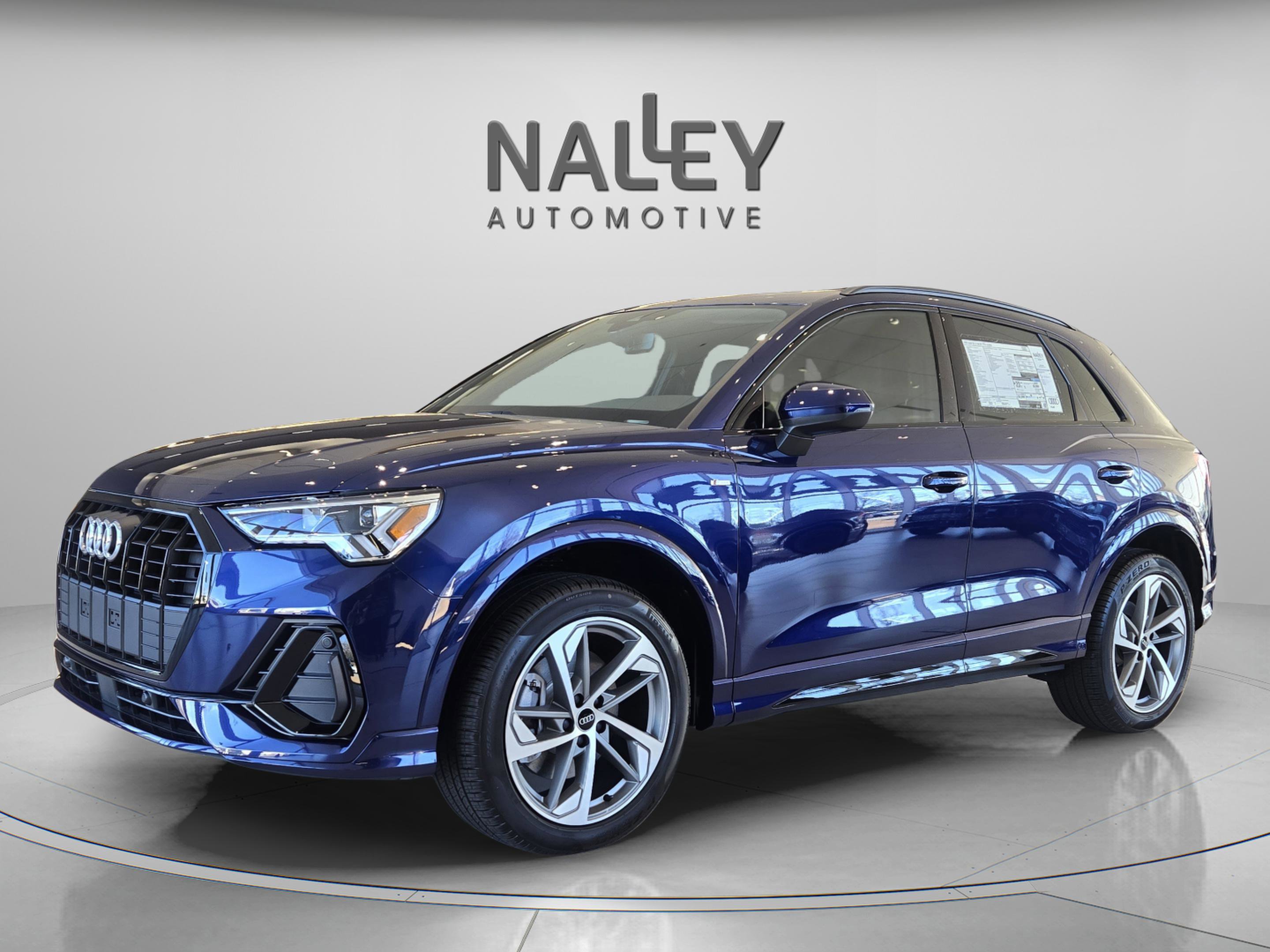 New 2025 Audi Q3 2.0T Premium image 1