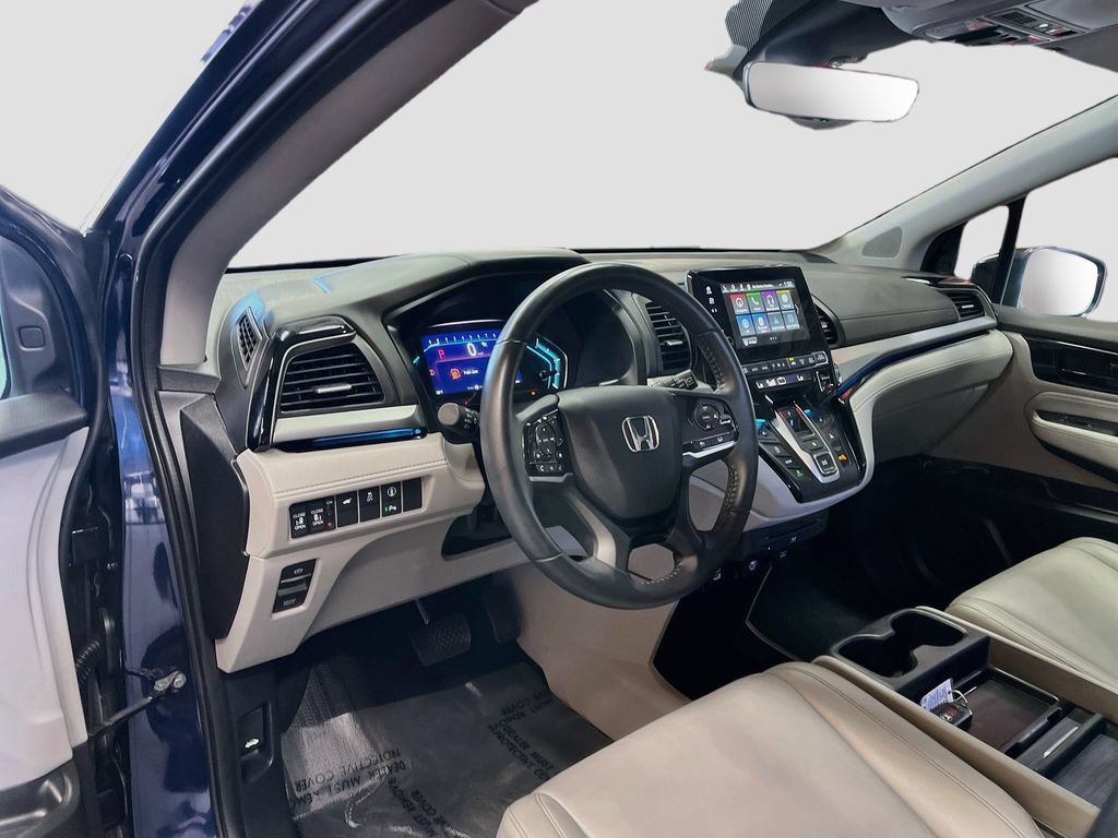 Used 2024 Honda Odyssey Touring image 9