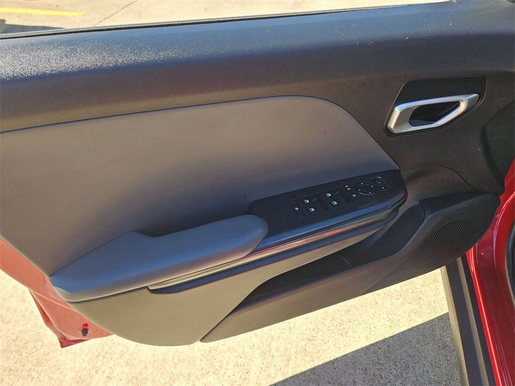 Used 2025 Kia K4 LXS image 14