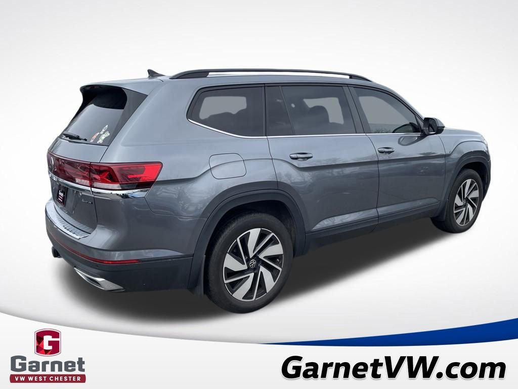 Used 2024 Volkswagen Atlas SE image 5