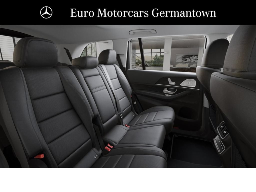 New 2026 Mercedes-Benz GLS 450 4MATIC image 5
