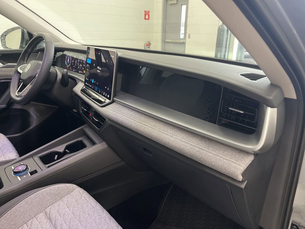 New 2026 Volkswagen Tiguan S AWD/4WD image 33